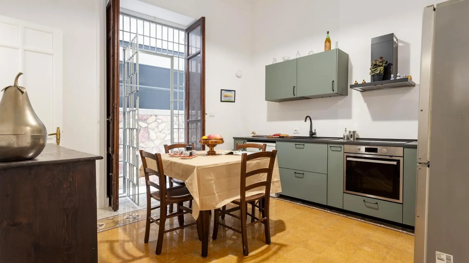 Cicco'S Home - Holidays Apartment Palermo Italy