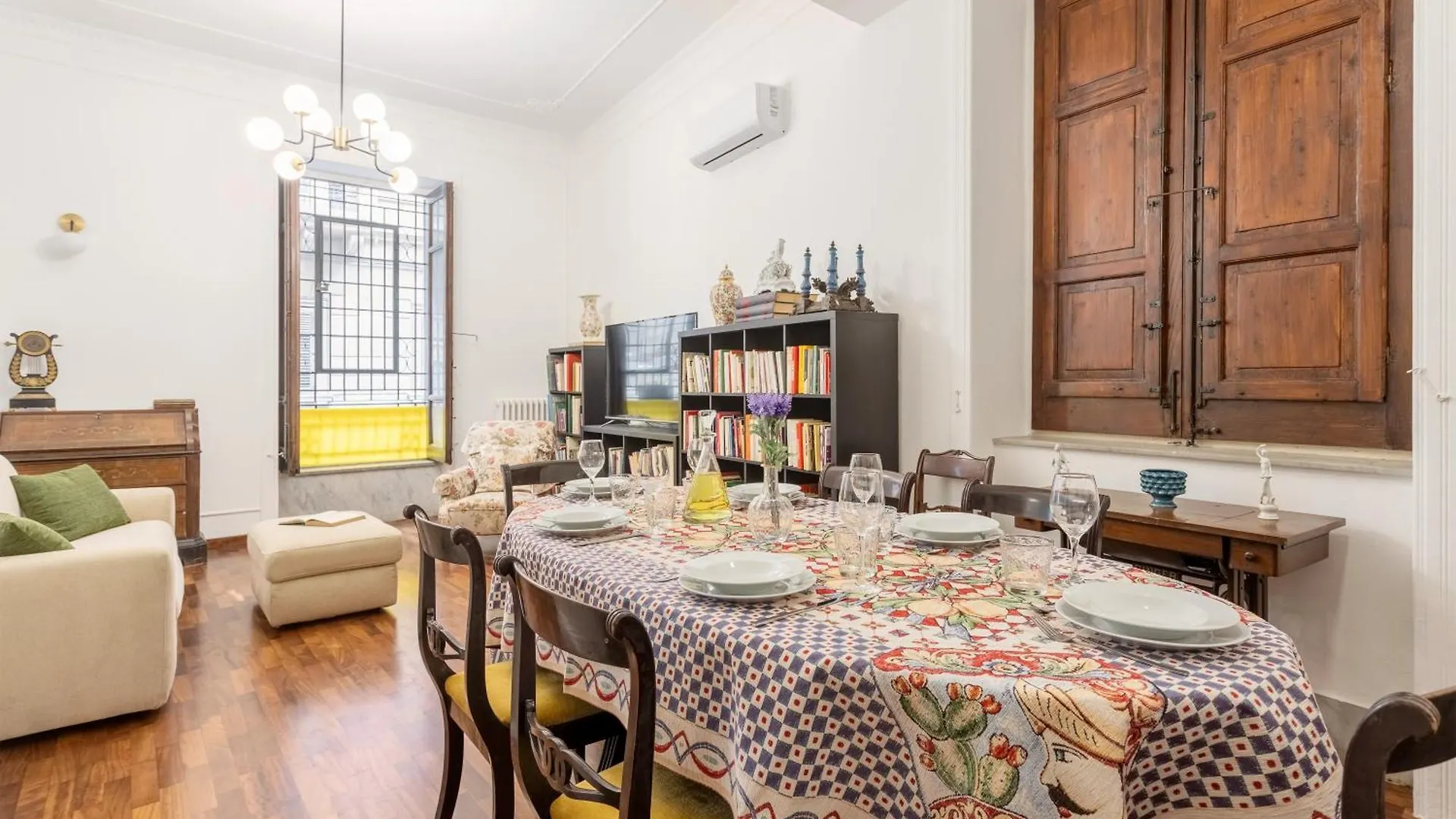 Cicco'S Home - Holidays Apartment Palermo 0*,  Italy